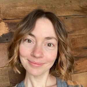 Meet your Posher, Angela m